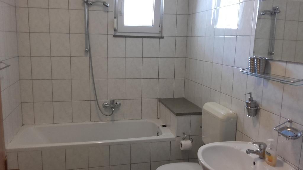 Apartment Max Omiš Dış mekan fotoğraf