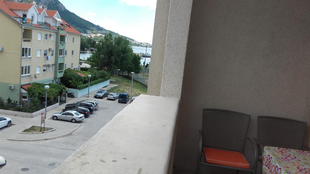 Apartment Max Omiš Dış mekan fotoğraf