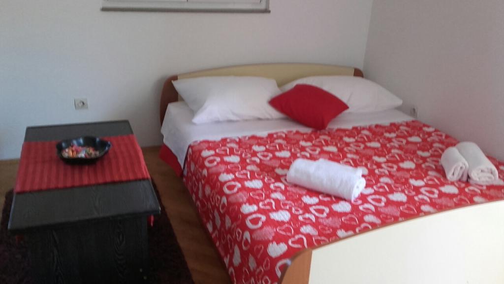 Apartment Max Omiš Dış mekan fotoğraf